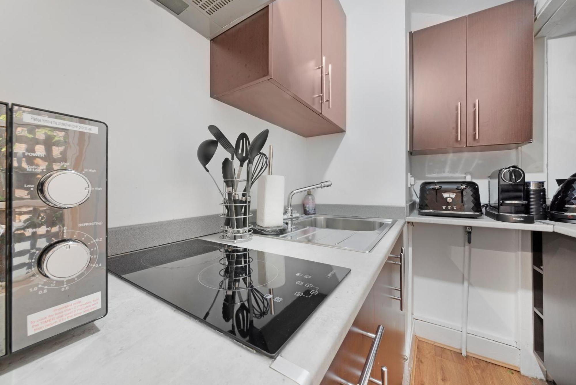 2 Bed Piccadilly Apartment 1 ลอนดอน ภายนอก รูปภาพ